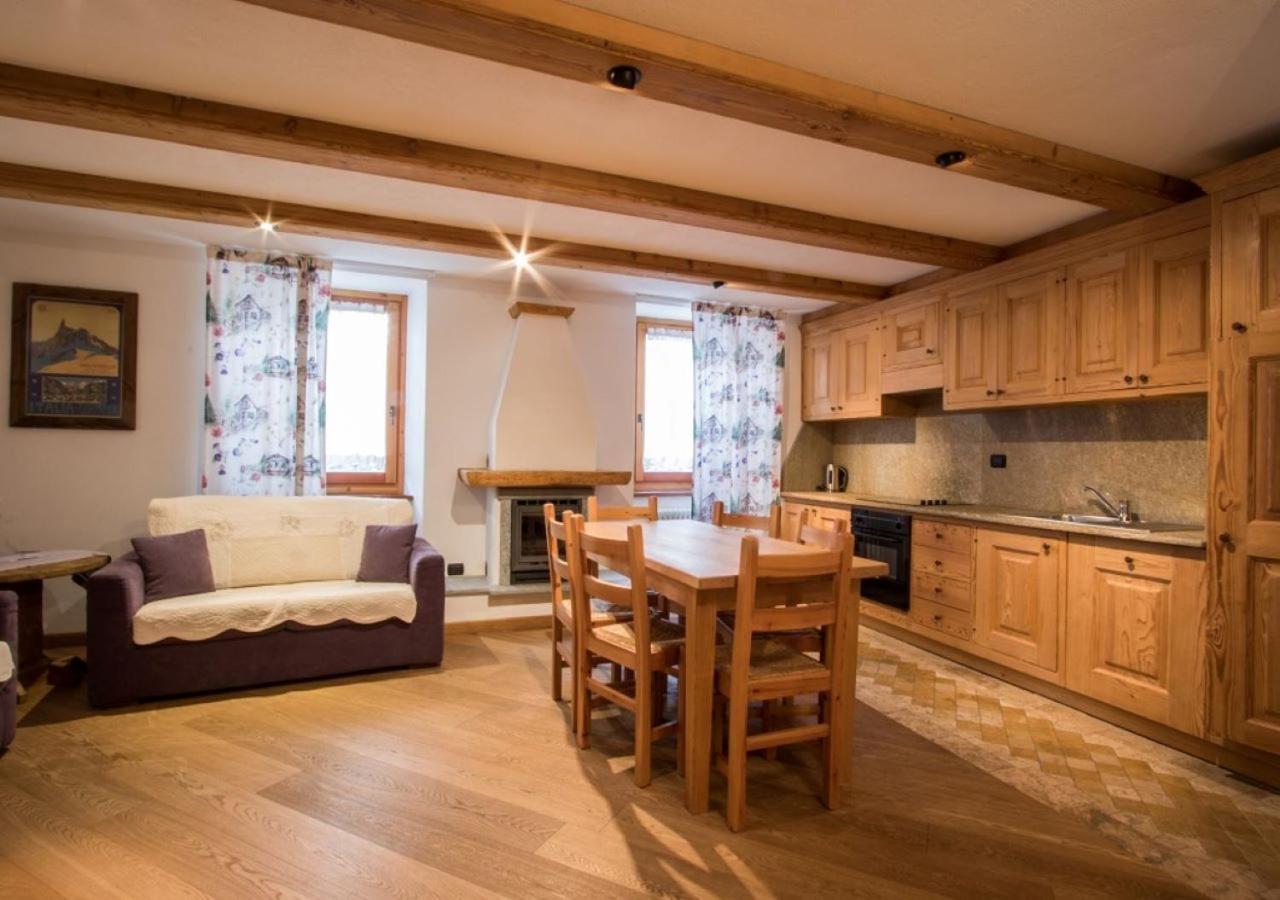 Maison De Meuny Courmayeur Eksteriør billede
